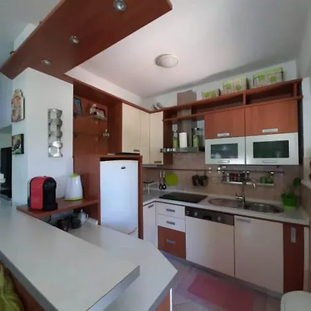 Modern Apartment In The Heart Of Umag Vivano Noel Exterior photo