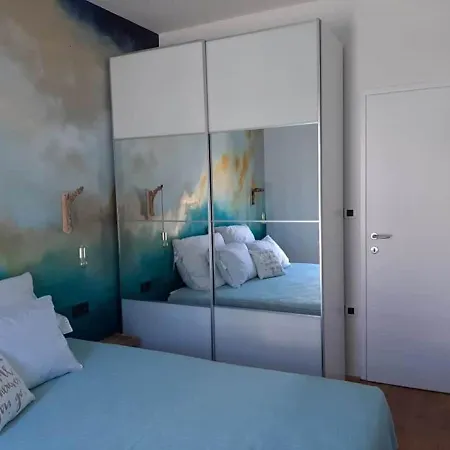 Modern Apartment In The Heart Of Umag Vivano Noel Exterior photo