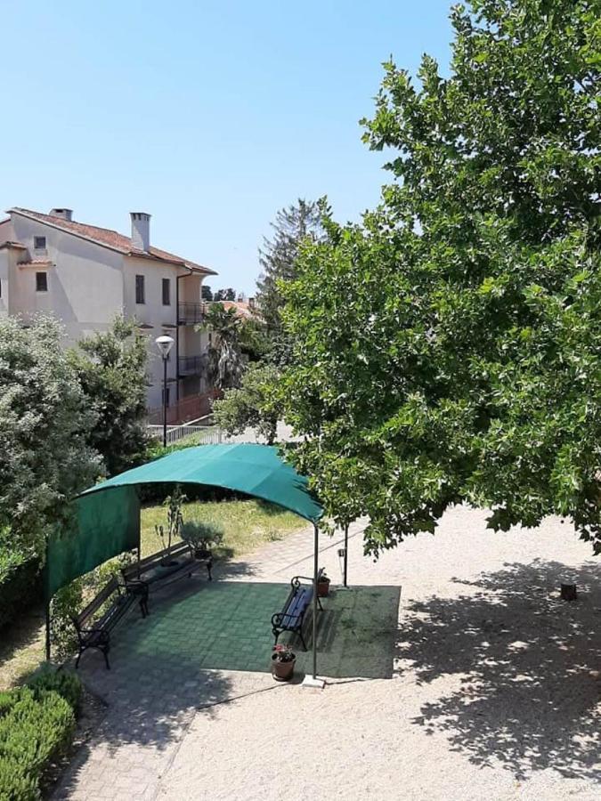 Modern In The Heart Of Vivano Noel Apartment *