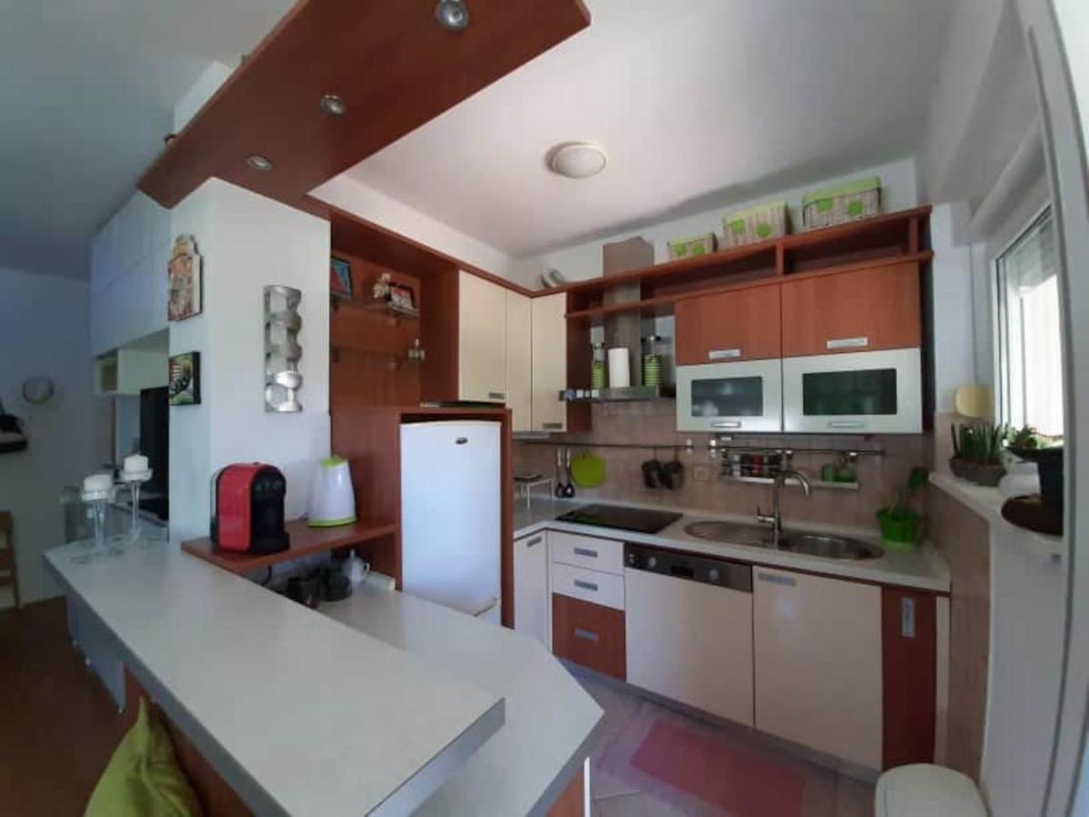 Apartment Modern In The Heart Of Vivano Noel