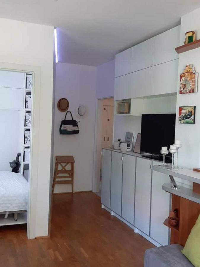 Apartment Modern In The Heart Of Vivano Noel Umag