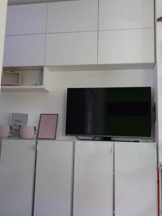 Apartment Modern In The Heart Of Vivano Noel