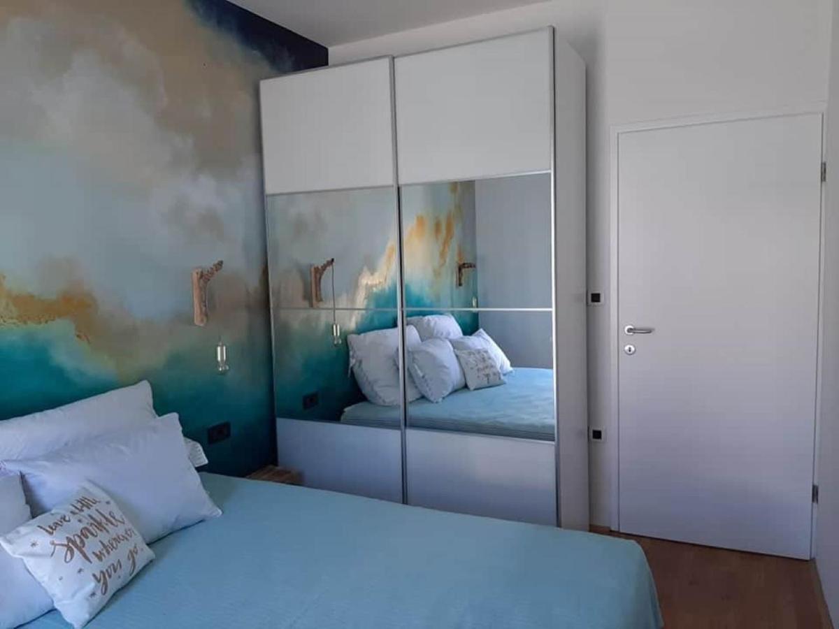 Modern In The Heart Of Vivano Noel